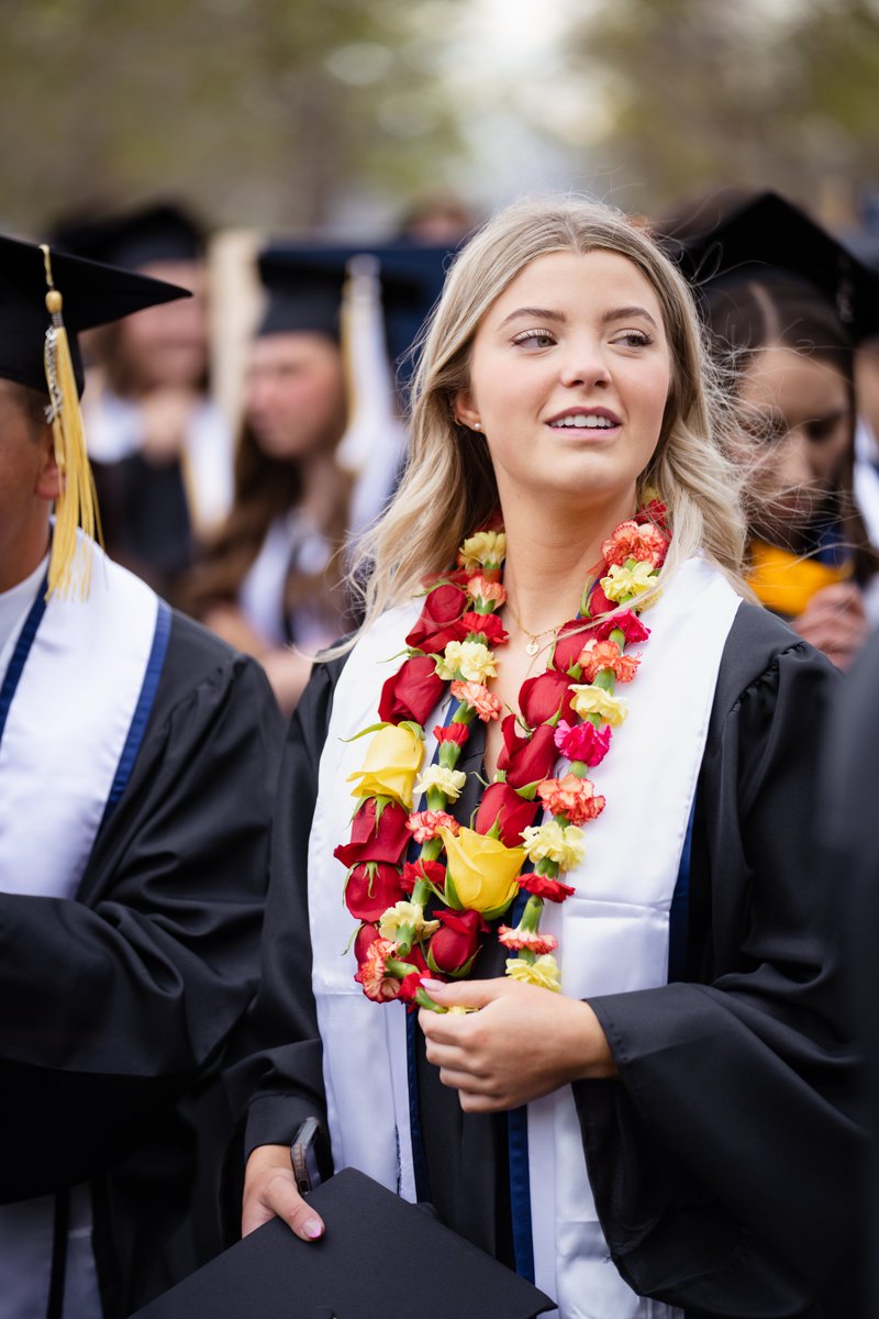 utahstate_qanr's tweet photo. Congratulations to the graduates of Utah State University's College of Agriculture and Applied Sciences! As you cross the stage and move on to the next chapter of your lives, remember to always carry the Aggie spirit with you. Go Aggies!!! 🎓🎉 🐮
#USUGrad #Gwaggies #USUAggieLife https://t.co/GolJ7r1tx9