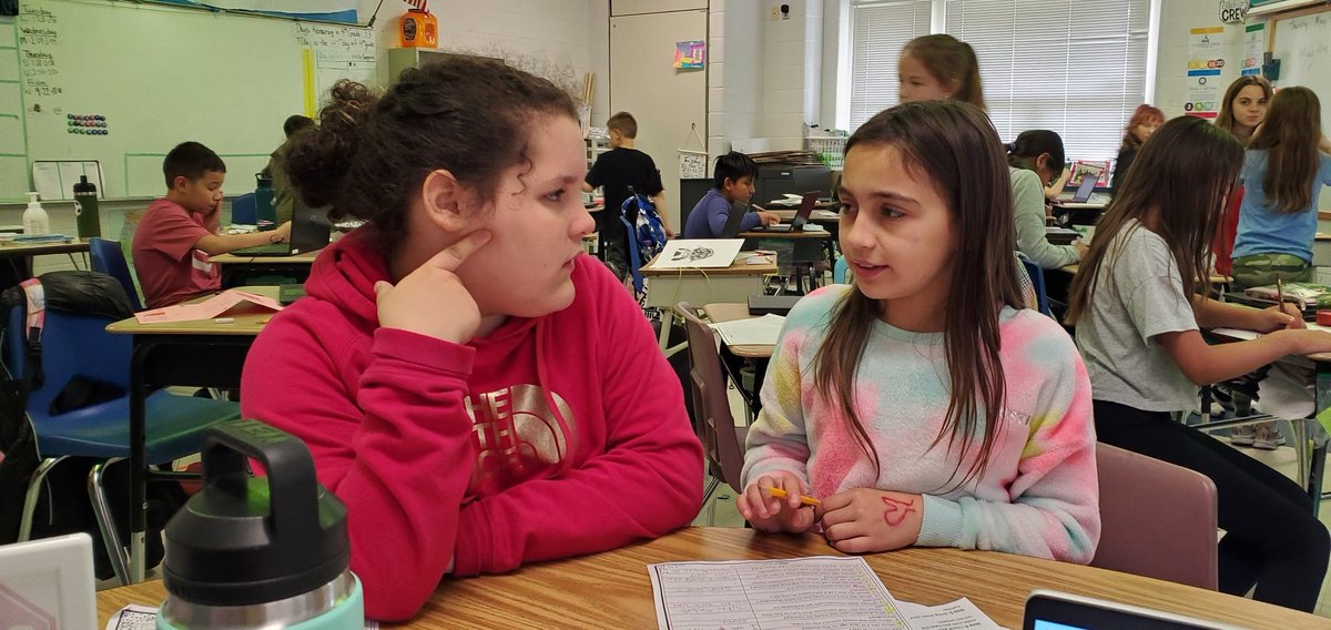 Happy #MayThe4thBeWithYou ! Post-testing, we are took some time to do Star Wars riddles today. It was so nice to see the kids help each other with them!
@MillstoneElemen <a href="/Millstone_Dist/">MillstoneTwpSchools</a> #proud2bmillstone