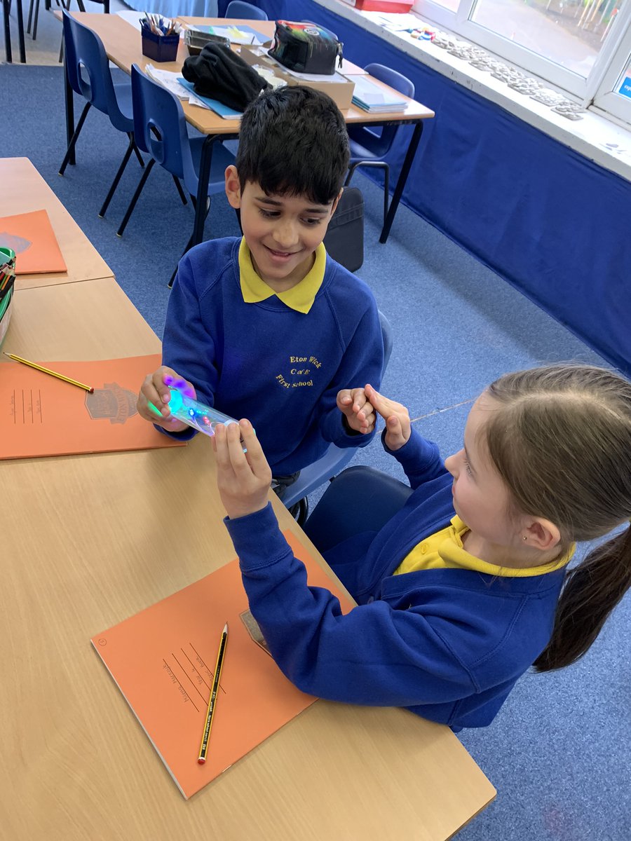 etonwickschool's tweet photo. Year 4 enjoyed exploring electrical conductivity using the energy balls and sticks in Science. This proved how electrical currents move through the human body! We then used this understanding to help us create simple circuits using bulbs, buzzers and switches. @Cornerstonesedu https://t.co/0oacQQbC5t
