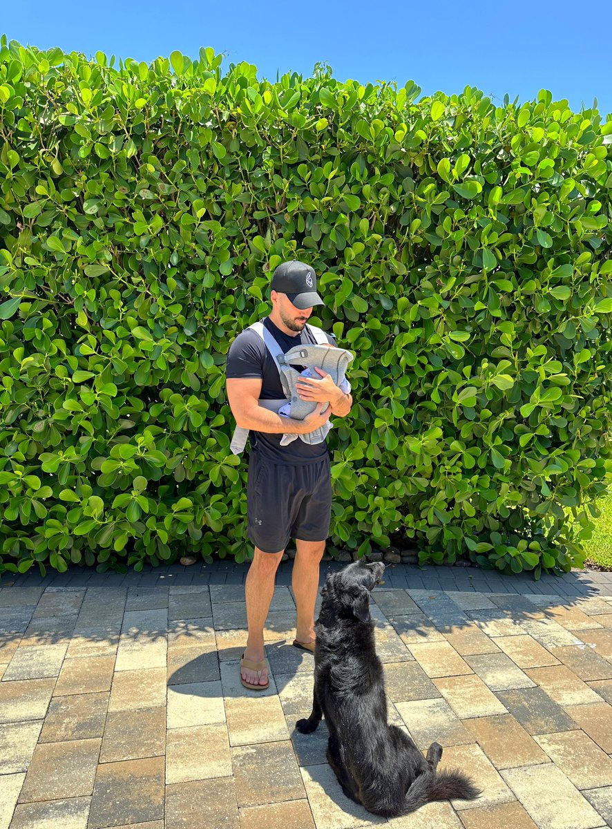 NICKMERCS's tweet photo. Been spending QUALITY time with the family &amp; our newest little addition. Gettin’ a grip on this whole father thing. Busy couple months ahead — I appreciate the communities patience &amp; love. We back tomorrow! Lotta big moves around the corner, you know we keep it hot 🔥 https://t.co/yECiGlm8eL