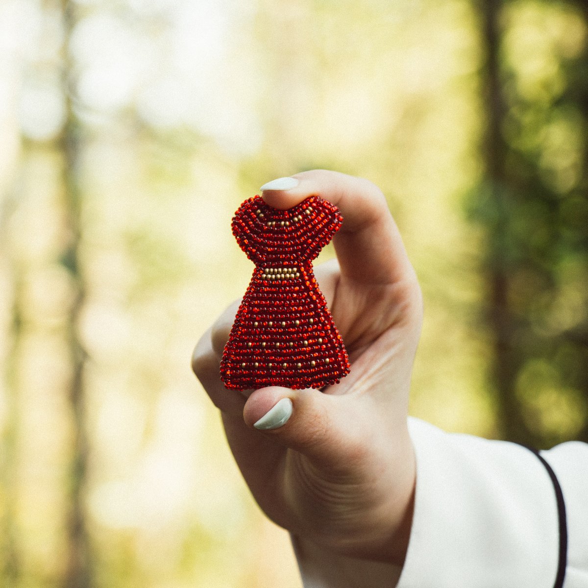 On Friday, May 5 please wear red to remember and honour Our “Stolen Sisters” for National MMIWG Awareness Day, also known as Red Dress Day.

#RedDressDay #MMIWG2S