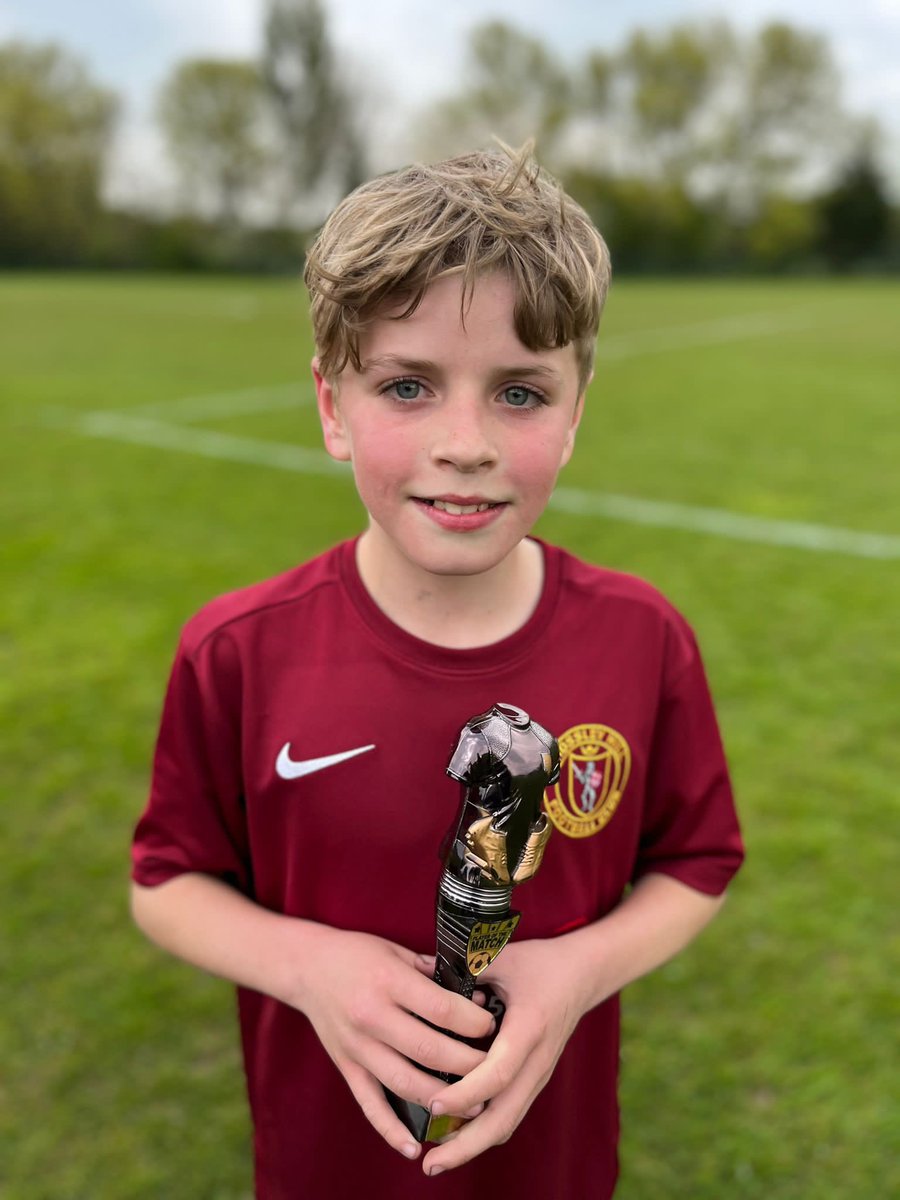 Last league game of his first season playing for <a href="/MossleyHillSun/">Mossley Hill Sunday U14’s 2025/26</a> in the @BVDJFLfixtures and a MOTM to sign off with. Been so proud of Henry all season, always giving 100%. Thanks so much to <a href="/Lfcfalc/">Mick</a> and <a href="/MikeCosgrove84/">Mike Cosgrove</a> for everything they have done throughout the season.
