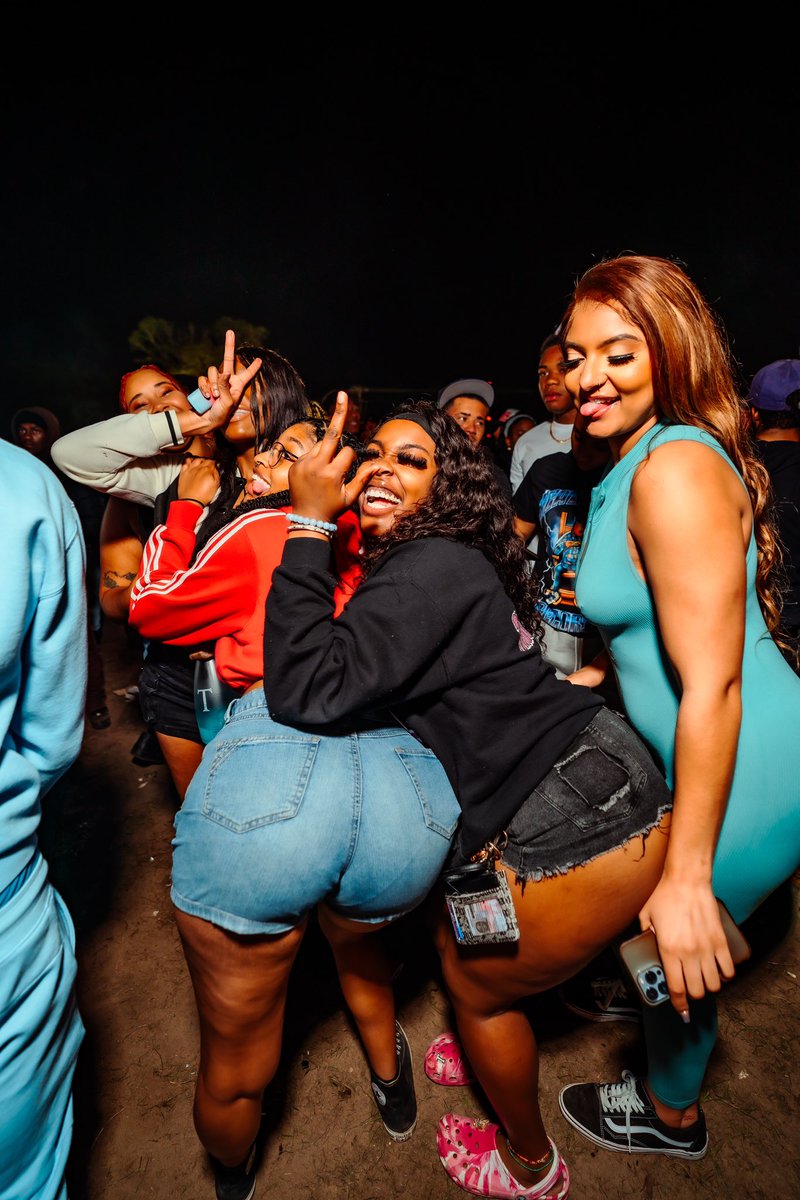 slickkkrickk's tweet photo. AINT NO PARTY LIKE A @SRTPromos CAUSE SRT PARTY DON’T STOP 🏅⭐️
#UnderTheInfluence3 was a HUGE Success!!! Thank You to everyone who came out ! 🏅
- More SRT events loading 🏅 https://t.co/NCYjnOS6h9