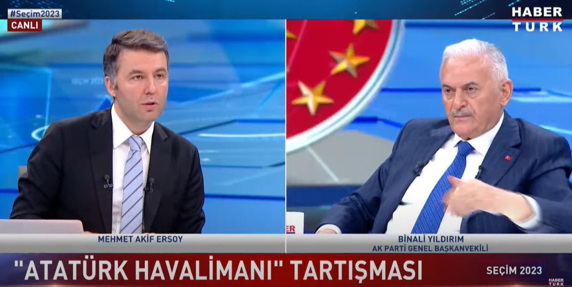 postmarkhaber's tweet photo. Mehmet Akif Ersoy: 'Mülakatları kaldıracağız.' dediniz.

Binali Yıldırım: 'Şimdiye kadar neredeydiniz?' diye soracaksın değil mi?

Mehmet Akif Ersoy: Çok teşekkür ediyorum, benim sormama gerek kalmadı. https://t.co/jdSiAtFyEj