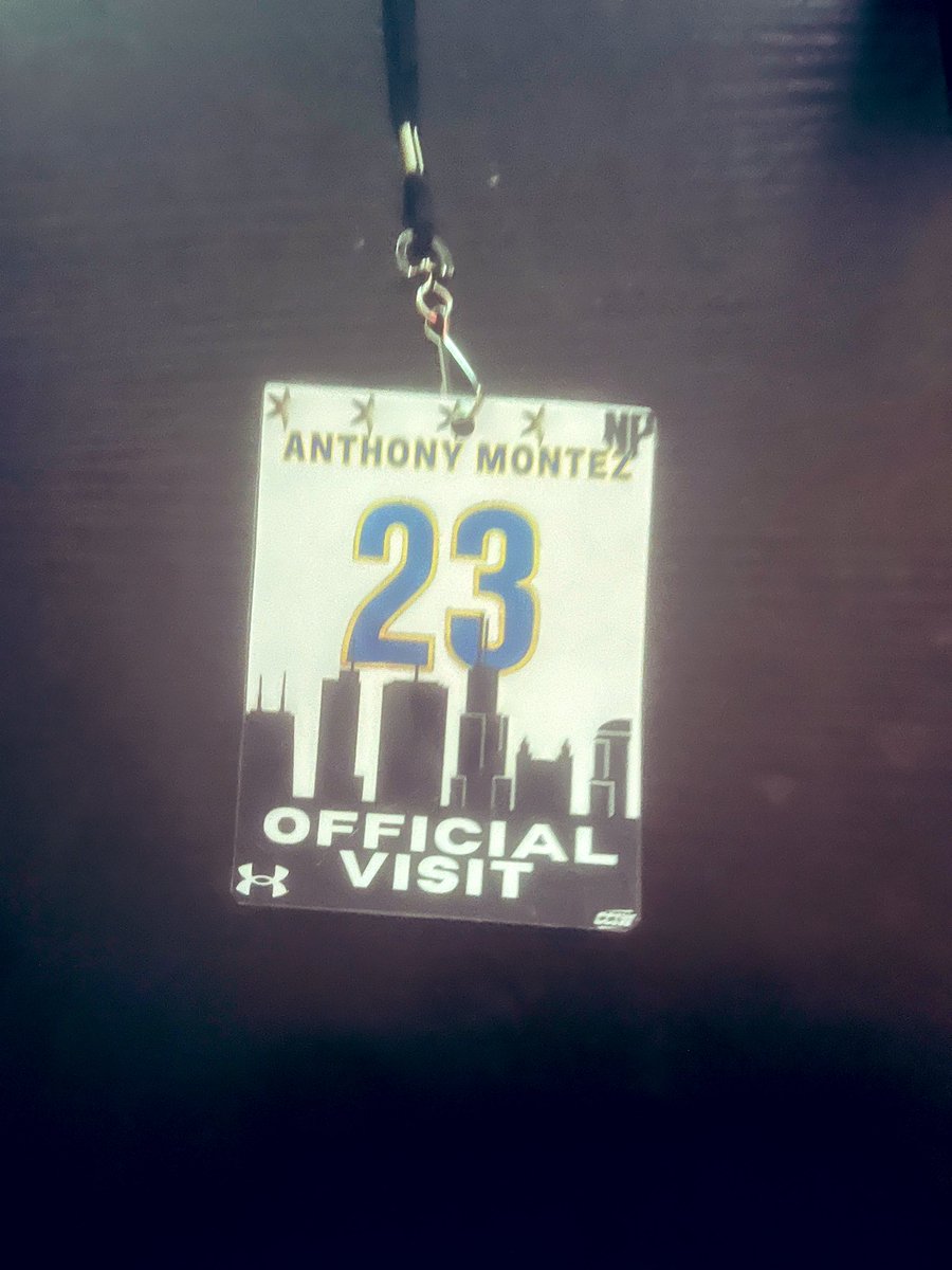 amontez1211's tweet photo. Received an official offer from North Park University @NPUFootball @CoachRook #Therightway https://t.co/sSqMmgzNaa
