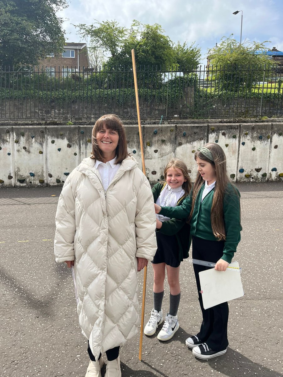 StJohnsPG's tweet image. P5 loved taking their measuring outside today. #MathsInAction