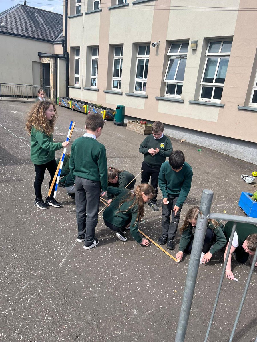StJohnsPG's tweet image. P5 loved taking their measuring outside today. #MathsInAction