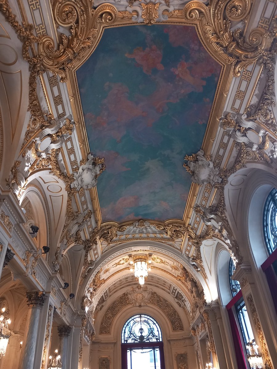 MarielleRengot's tweet photo. Ce soir c'est Opéra. #Falstaff #OperadeLille
On ne s'en lasse pas. https://t.co/azutvXAoC9