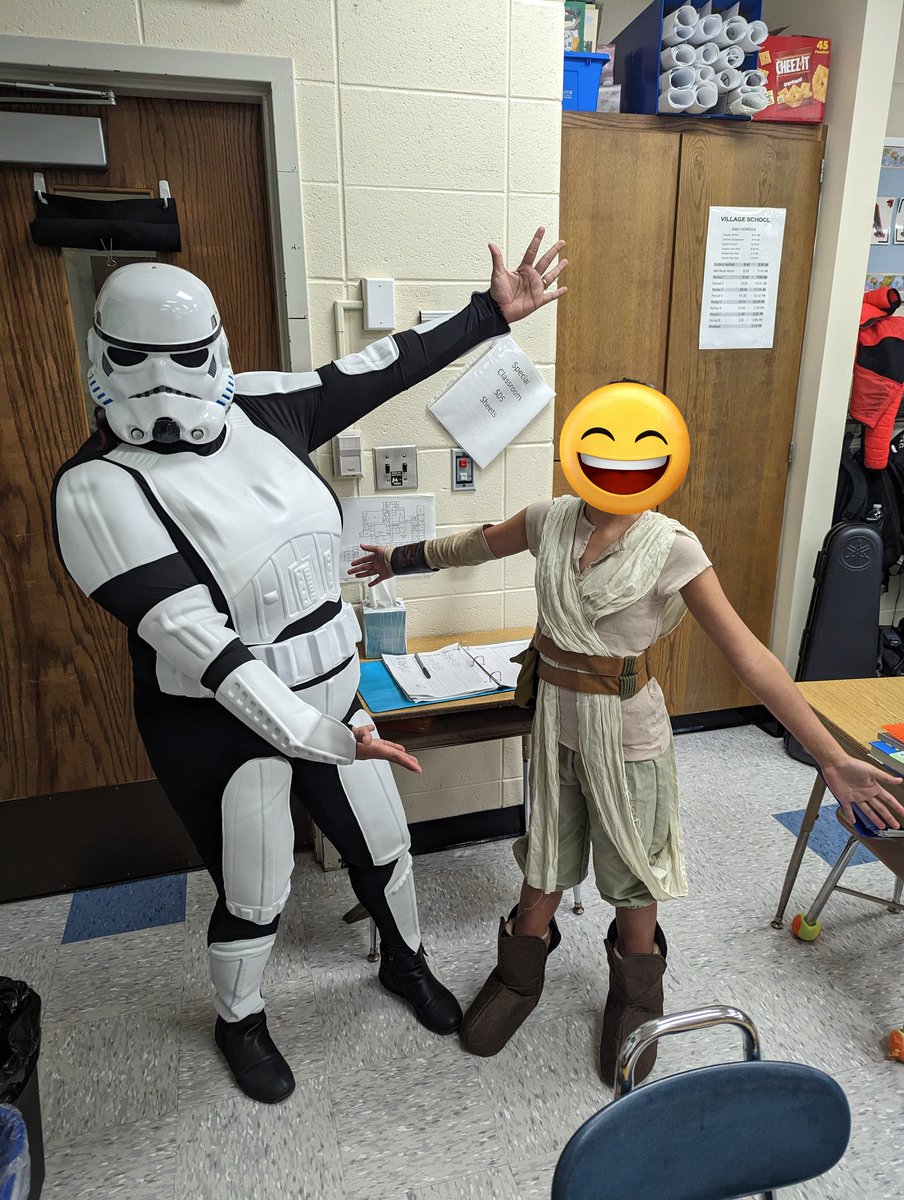 VESTechnology's tweet photo. May the 4th be with you 
#wwprsd #vespack #MayThe4thBeWithYou #schoolspiritday https://t.co/E4w0mWWbAv