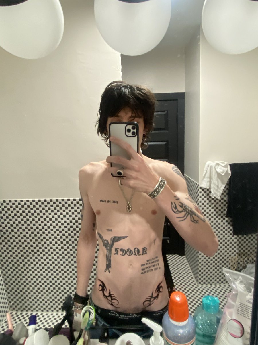 trippkilpatrick's tweet photo. New one kinda slaps Fr https://t.co/gfJcfanoSh