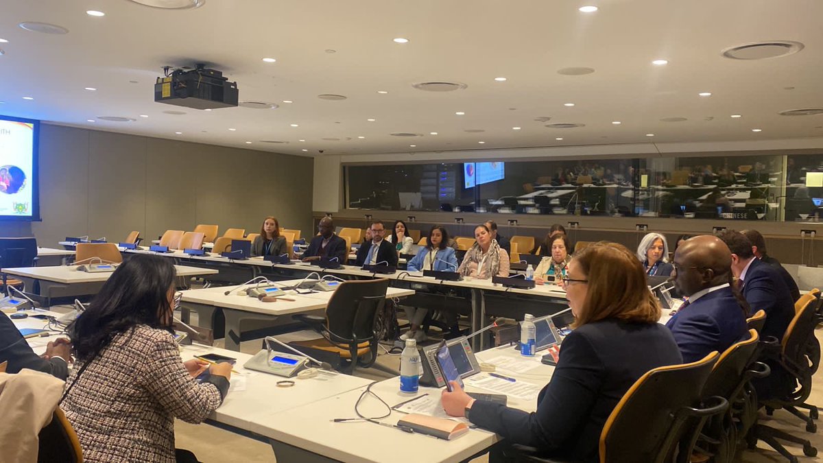 “Para cumplir nuestro mandato de #HambreCero se necesitan nuevas soluciones escalables. Apoyo de los gobiernos y el sector privado, para crear nuevas cal soluciones.” <a href="/GabrielaAlv_WFP/">Gabriela Alvarado</a> 

Desde el #STIForum junto a:
🇺🇳<a href="/WFP_Niger/">PAM Niger</a> 
🇩🇴<a href="/RDenONU/">Dominican Republic Mission to the UN</a> 
🇳🇪<a href="/Niger_ONU/">NIGER MISSION TO THE UN</a> 
🇱🇺<a href="/LuxembourgUN/">Luxembourg at the UN🇱🇺🇺🇳</a>