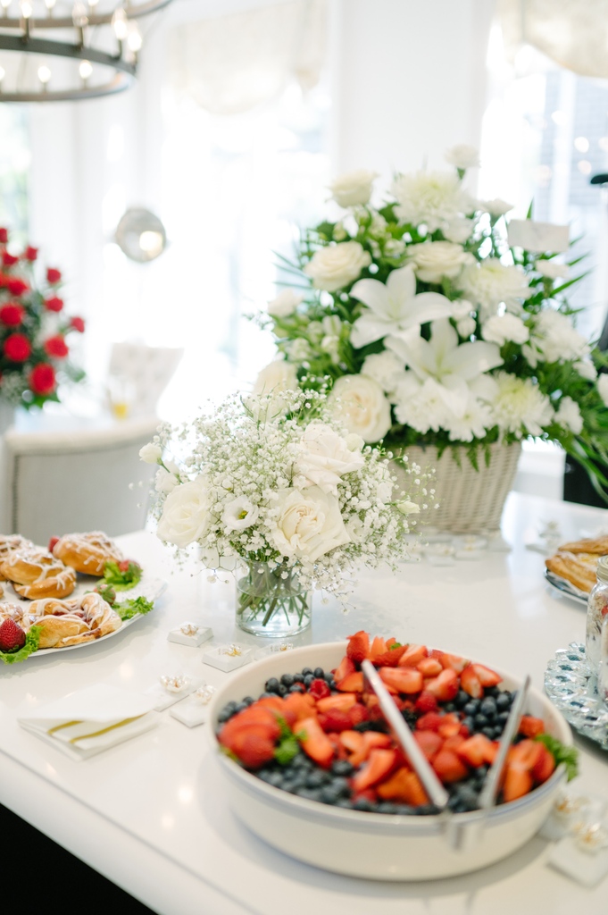 "As the sun rises on the most important day of their life, the bride takes a moment to savor a bite of breakfast and appreciate the beauty of the day ahead." #weddingdayvibes⁠
⁠
Let me know what your dream #weddingbreakfast spread looks like 👇🏻 🥐☕️🍓
⁠
#torontoweddingplanner