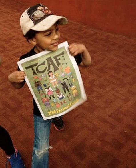 LanrickBennett's tweet photo. @TorontoComics #TBT 2016 during #JacksLibraryTour
h/t @Batman @pixarcars https://t.co/30p99sTFon