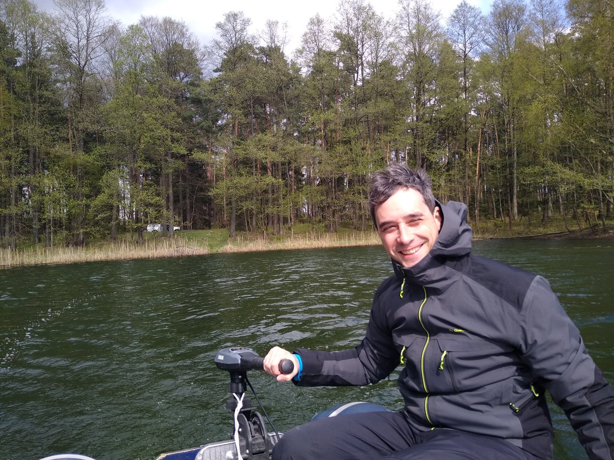 ania_karnkowska's tweet photo. Very excited to welcome new post-doc IvΓ‘n GarcΓa Cunchillos @Igarpaetus to my group at @IBE_Warszawa!
He will be working on protist diversity and interactions in the #MicroDivEr project. ππ¦ π§¬
#protist #symbiosis https://t.co/XJb0SS3xZT