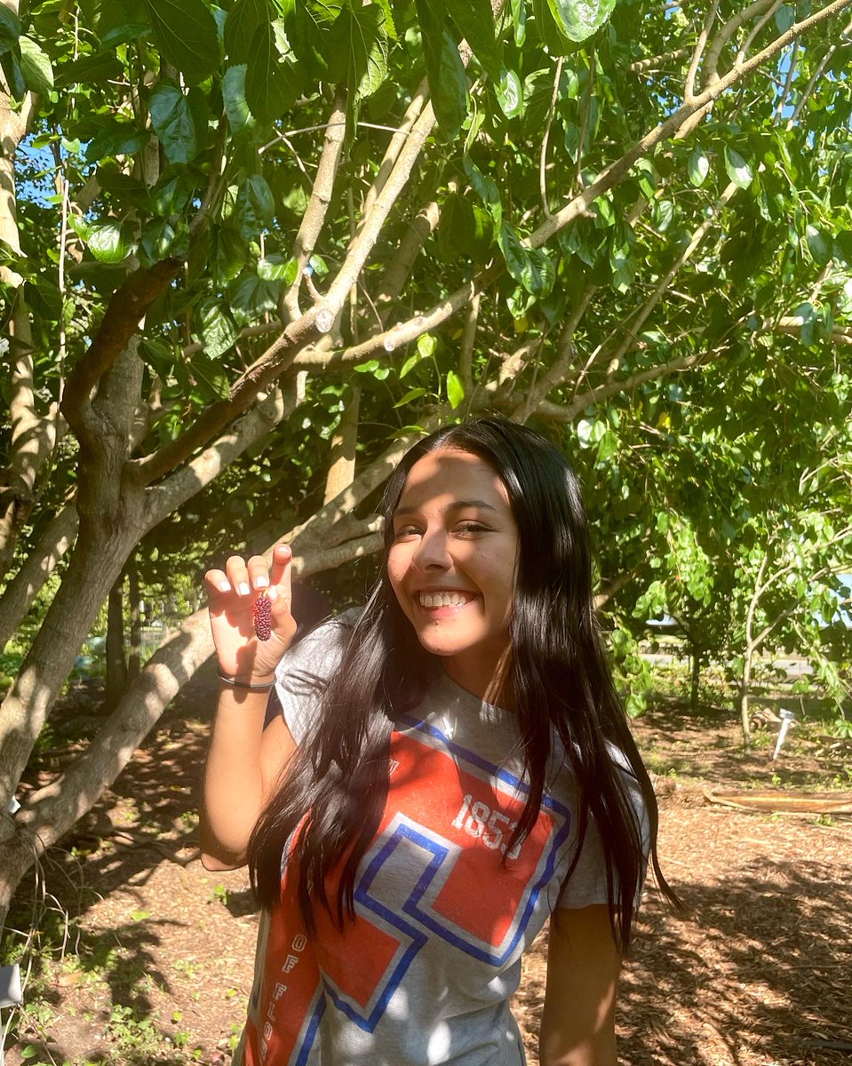 Spring 2023 Intern Highlights

Meet Lana! She is a freshman majoring in agriculture education and communication with a specialization in agriculture education! Her favorite part about being an intern is gaining hands-on agricultural experience and learning from all the interns!