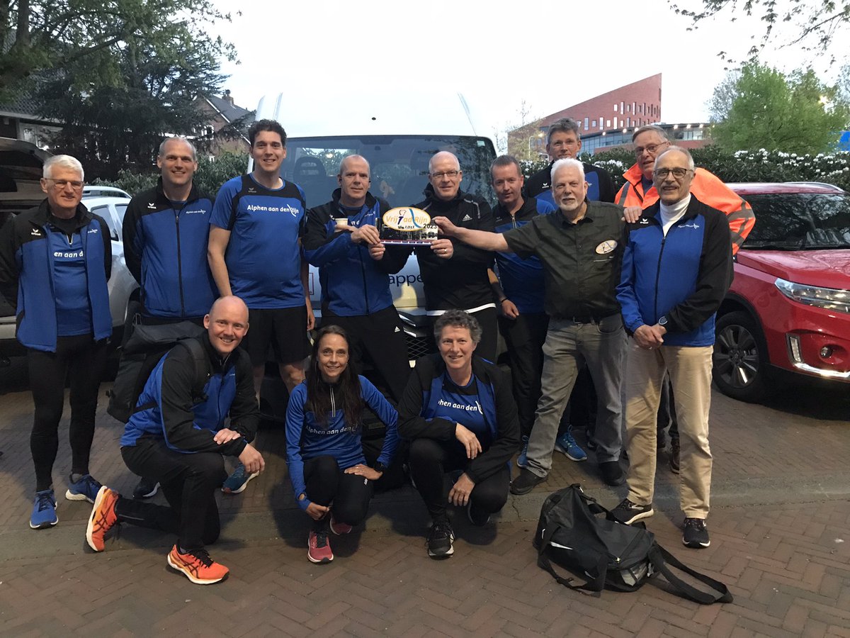 Team <a href="/gemeenteaadr/">Alphen aan den Rijn</a> onderweg naar <a href="/stadwageningen/">De Stad Wageningen</a> voor #bevrijdingsvuur <a href="/floorvermeulen/">Floor Vermeulen</a> tot straks 👋🏽 verwachtte vertrektijd in <a href="/Wageningen45/">Wageningen45</a> ongeveer 00.30 uur!