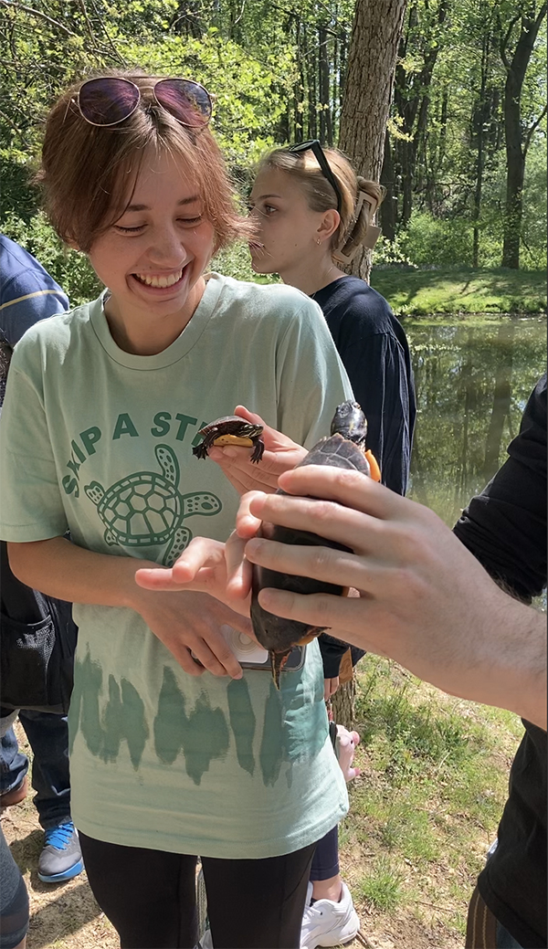 HarfordCC's tweet photo. Harford is home to Fighting Owls and TURTLES! 🐢 Campus pond – perfect place for real-life research experiences in #STEM education. Maybe we need a new mascot??? @AA_ecoprof https://t.co/KW1DQWBPYH