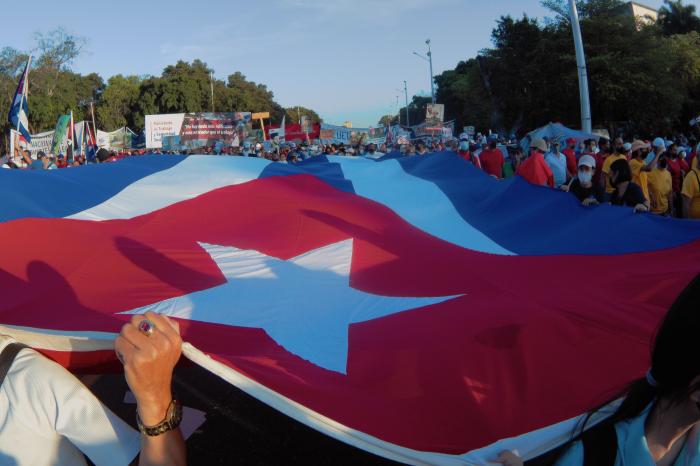 Estomatología Puerto Padre.
Todos a desfilar mañana. A la Patria, Manos y Corazón.
#SomosCuba
#SomosContinuidad
#SomosRevolución