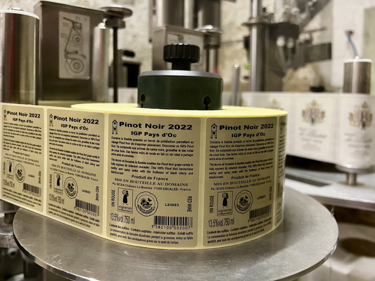 11200chlb's tweet photo. Mise en bouteilles du jour: IGP Pays d’Oc Pinot Noir 2022, un délice teinté des couleurs du Sud! @PaysdOcIGPWines #pinotnoir #paysdoc #LezignanCorbieres #winelover #winetasting #vigneronsindependants #vigneronne #conversionbio #miseenbouteilles #sommelier #cavistescurieux https://t.co/pDYOPUNSs4