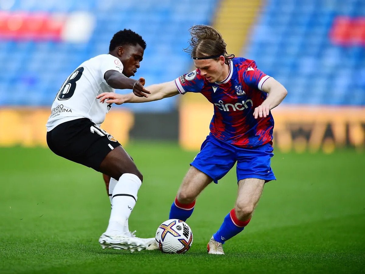 Great win vs Valencia💪🏻massive thanks to everyone who came to support🔴🔵#PLInternationalCup