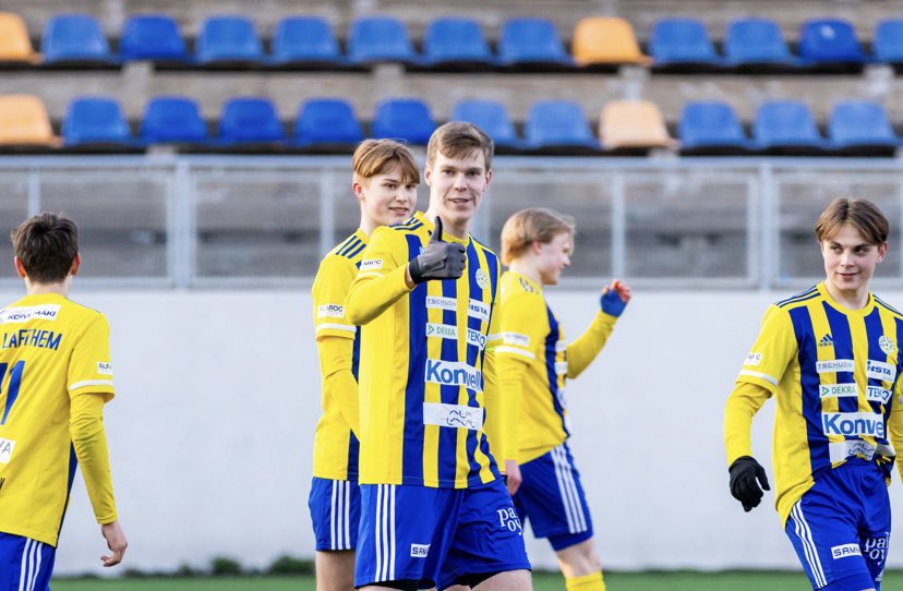 P20 Kakkosessa Pallo-Iirot - PiPS/PaiHa YJ lopputuloksena kotivoitto 5-0 (2-0) eli sarjan kärjessä jatketaan kevätkautta eteenpäin! #palloiirot #junnufutis #palloiirotofficial kuva: <a href="/Sami_Kivisto/">Sami Kivistö Photography</a>