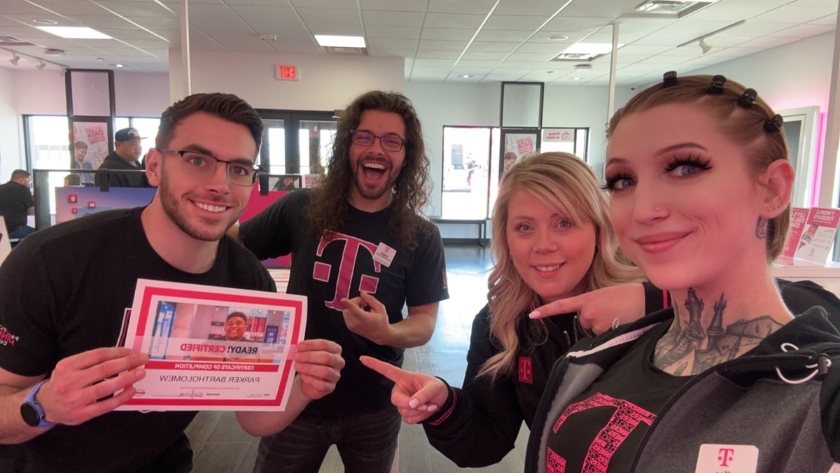 Another Mobile Expert certified in Austin, MN✅ Can’t wait to see what barriers Parker breaks in this role!!!  <a href="/DenaPavlo/">Dena Pavlo</a> <a href="/JohnLoughren/">John Loughren</a> <a href="/gnugent28/">Gareth Nugent</a>