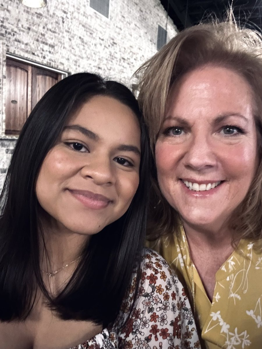 #GEFTop25 Love this girl!