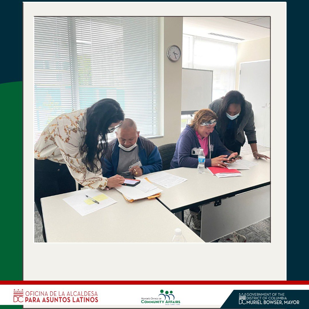 En nombre de la alcaldesa Muriel Bowser @mayorbowser, #MOLA sigue acompañando a los vendedores ambulantes en su proceso de obtención de licencia. Hoy estuvimos con un grupo de ellos en el proceso de certificación de manos limpias en la <a href="/MyTaxDC/">The DC Office of Tax & Revenue (OTR)</a> 

#DCValues #SOMOSDC #SiSePuede