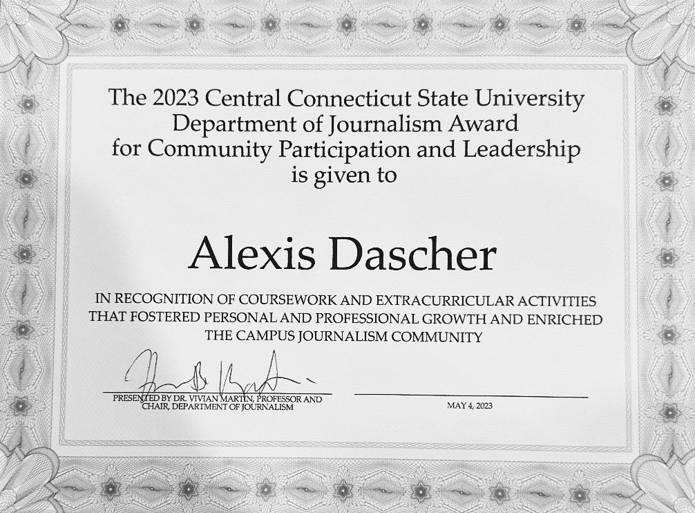 adascher15's tweet photo. With hard work and effort, I ended my college career a year early and received the CCSU Journalism Department’s Community Participation and Leadership award. I am so thankful for the academic opportunities I have received thanks to my professors. Onward! ❤️🗞️ https://t.co/ceBhbDs3vG