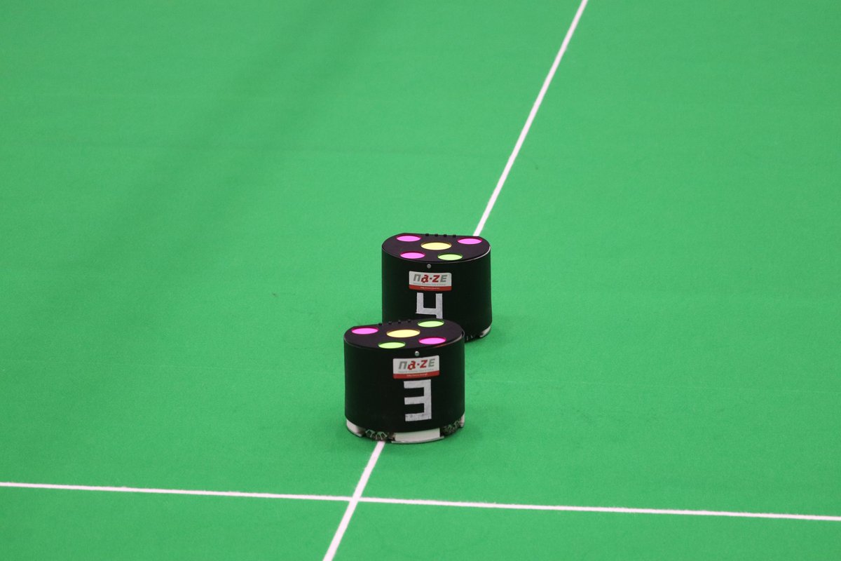 inputssl's tweet image. 本日から滋賀ダイハツアリーナにてロボカップジャパンオープン2023が開催されます！
#INPUT_ssl #RoboCup