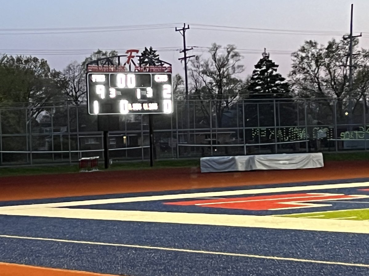 FranklinMADE_AD's tweet photo. 9-2 Final from Franklin!

#FranklinMADE #PatriotGRIT https://t.co/emV78tvcjU