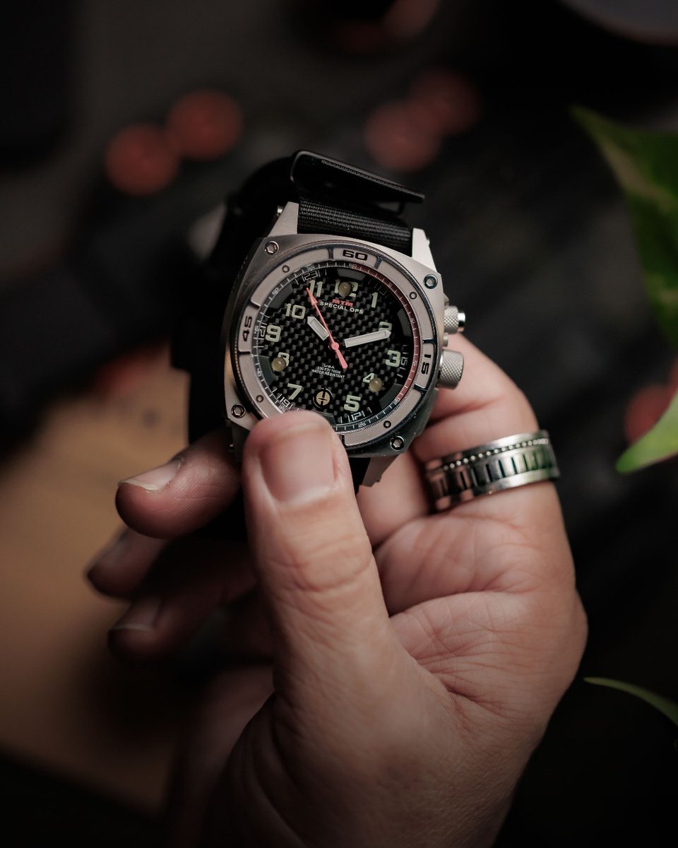 MTMSpecialOps's tweet photo. NAME THAT QUOTE
"All we have to decide is what to do with the time that is given us."
.
.
.
#MTMWatches #Whatsyourmission #BuiltforAction #TacticalTimpiece #MilitaryWatch #TitaniumTimepiece #Falcon #Timpiece https://t.co/RvSrcDr4XP