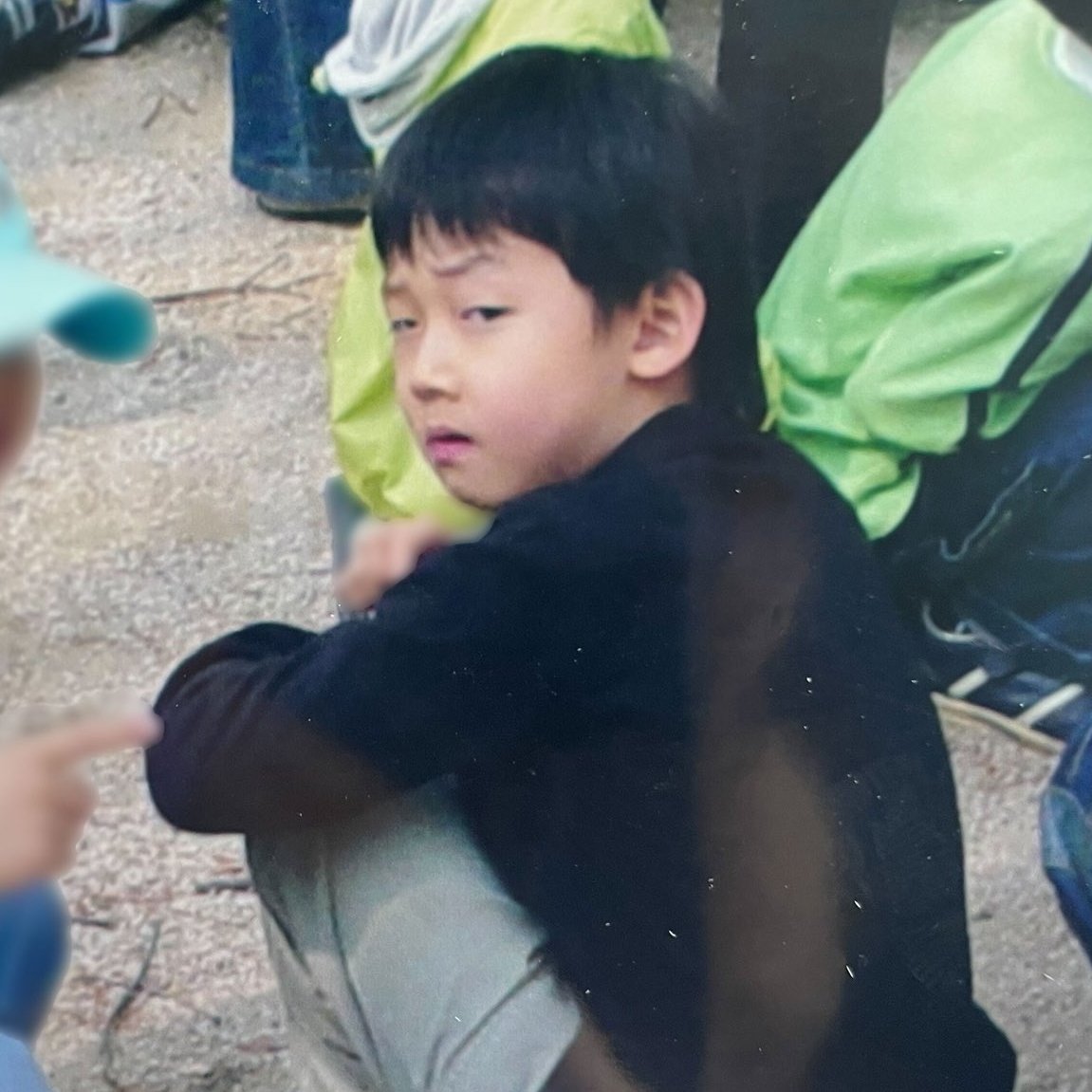 beomsfav's tweet photo. o yeonjun não mudou nada, a sobrancelha mano kkkkkk fofo https://t.co/XleQVw4Y0O