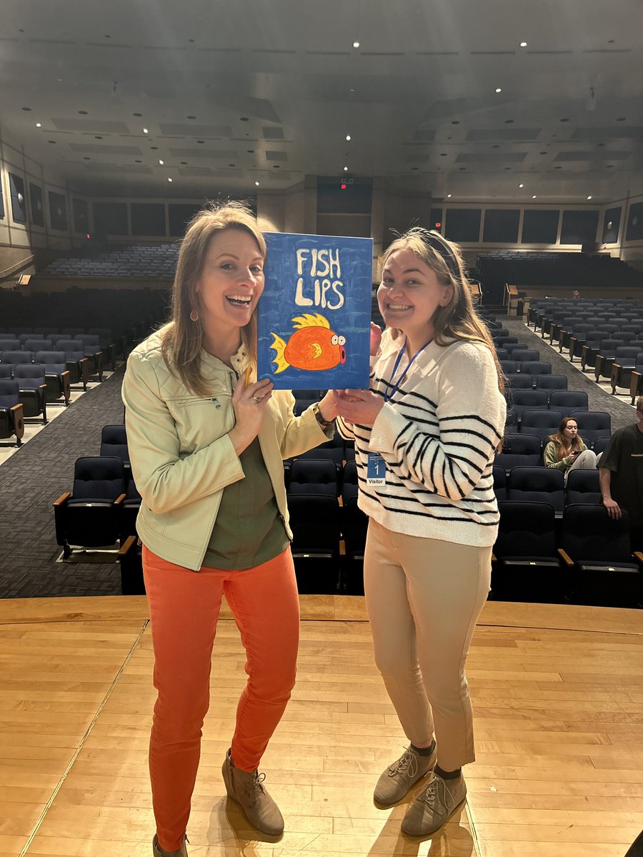 NazChorus's tweet image. Love the painting Miss Michetti gave me today!! My students know all about #fishlips!  🎶🎶🎶