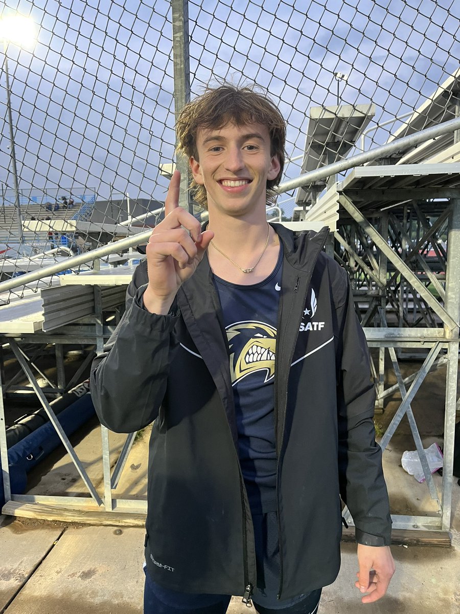 6A state pole vault champ!!! <a href="/cadedewitt13/">Cade DeWitt</a>