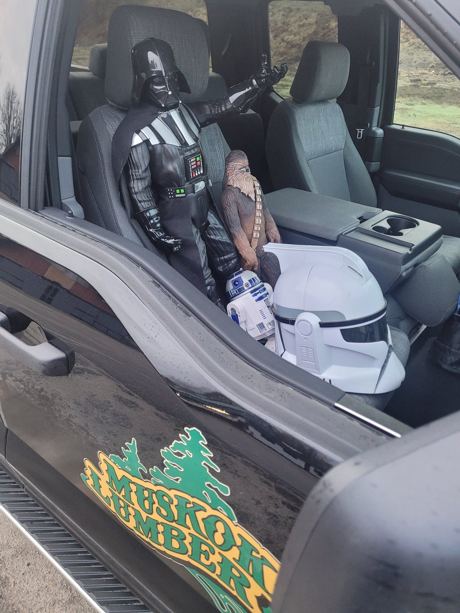 MactierMl's tweet photo. #MayThe4thBeWithYou
#MLMactier https://t.co/91eKTEi3F7