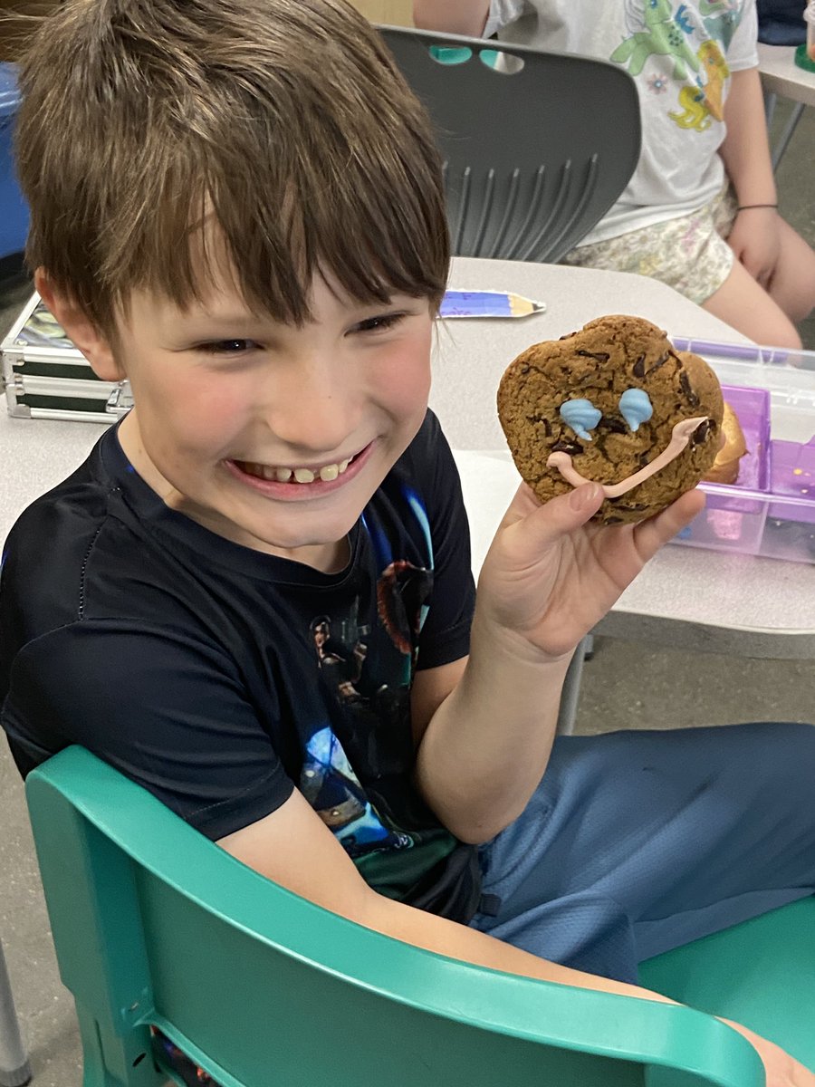 Heidi O'Neill tweet media