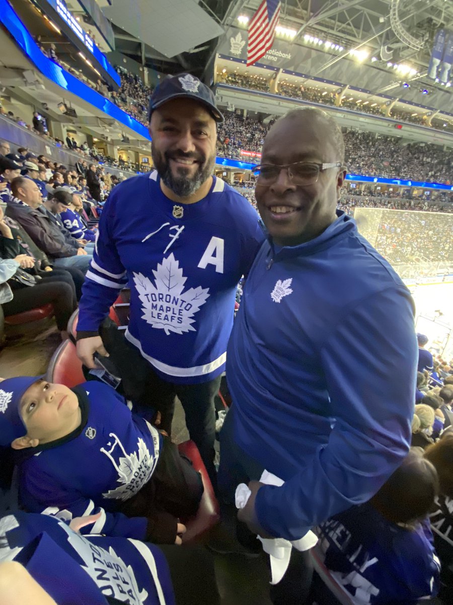 Got to hang out at #Game 2 with former #Ticat great Marwan Hage. #GoLeafsGo #OskieWeewee