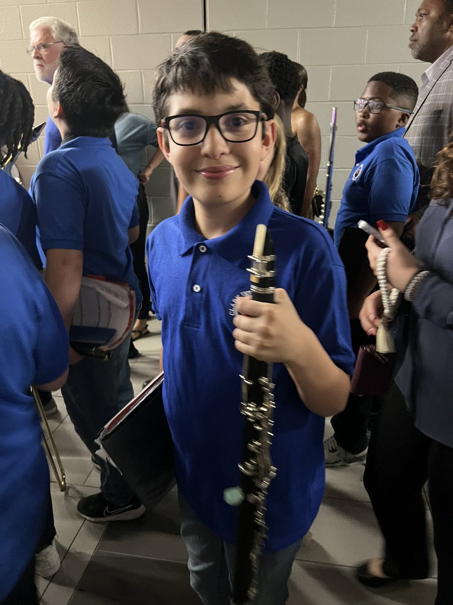 Sarah Raycroft tweet media