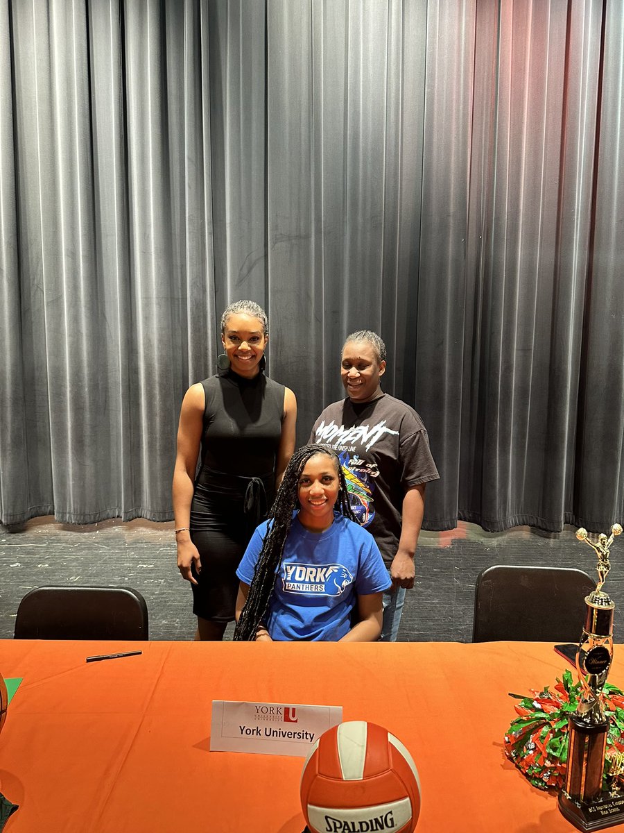 _CoachDunn's tweet photo. Oh the places she will go! So Proud of you Lakiya and congratulations on signing to York University today. 🏐💚🧡💚🧡 https://t.co/phhQUmtXbD