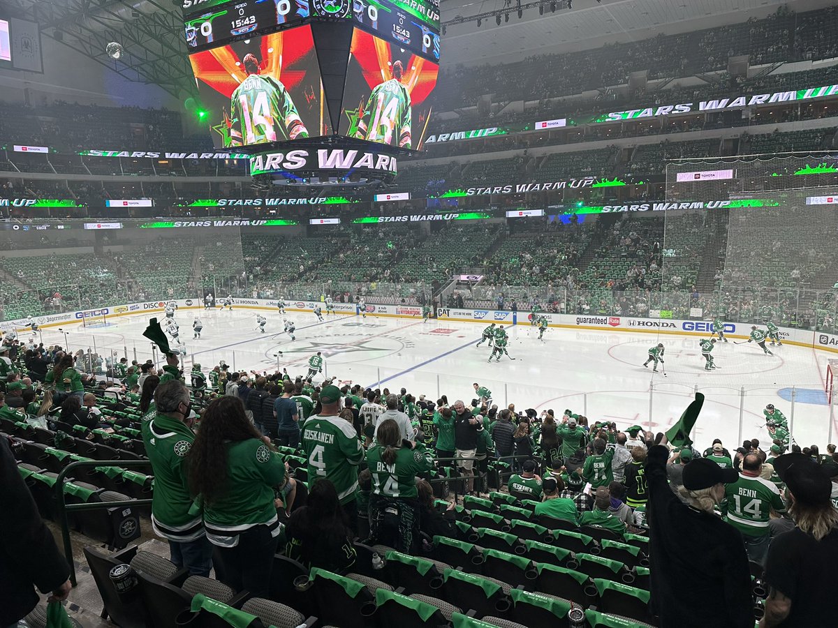 Peyton Russell tweet media