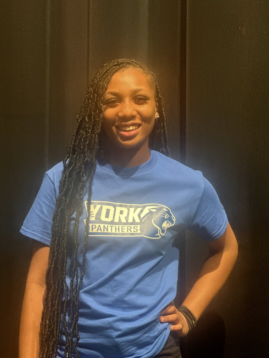 Congratulations Lakiya on signing to York University today. We are so proud of you! 🏐🧡💚🧡💚