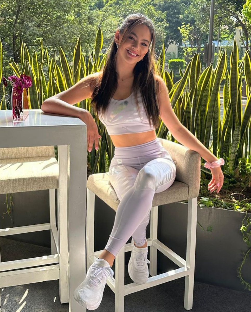 CrewMuller's tweet photo. 📸| @AleMullerA x Instagram feed.
"💜
@pumamexico #novashine #trainpuma" https://t.co/9crDBJcbSa