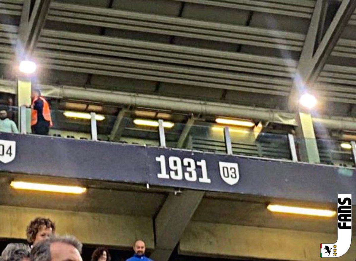 juventusfans's tweet photo. @juventusfc @sscnapoli https://t.co/NIKDeVj5hd