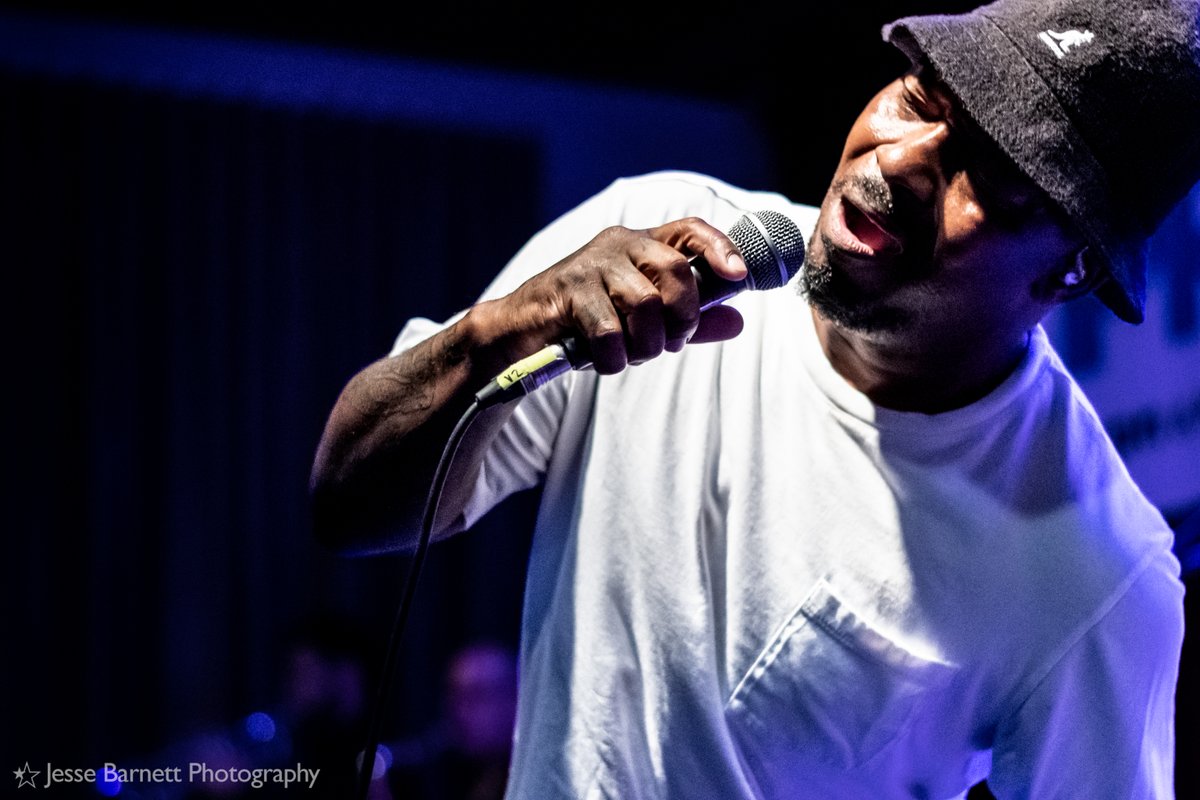 rightarmjesse's tweet image. .@theheavy at @worldcafelive #noncomm