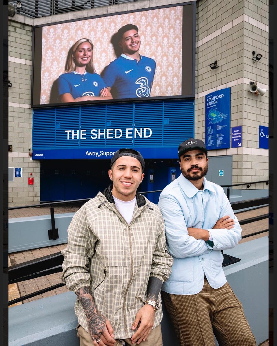 Ellis Gilbert on Twitter "Young creators hmu chelsea"