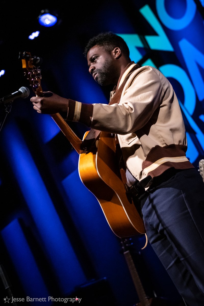 rightarmjesse's tweet image. .@AbrahamAlexnder at @worldcafelive #noncomm