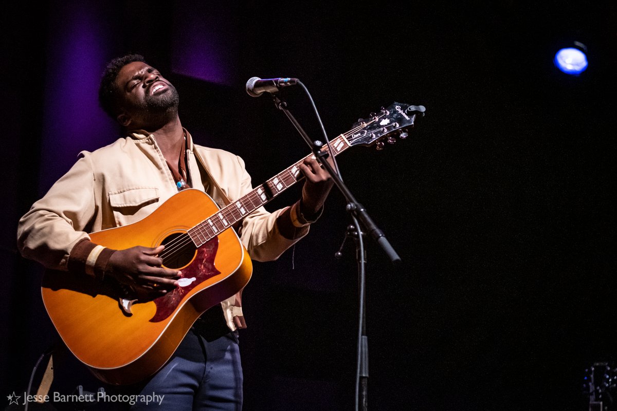 rightarmjesse's tweet image. .@AbrahamAlexnder at @worldcafelive #noncomm