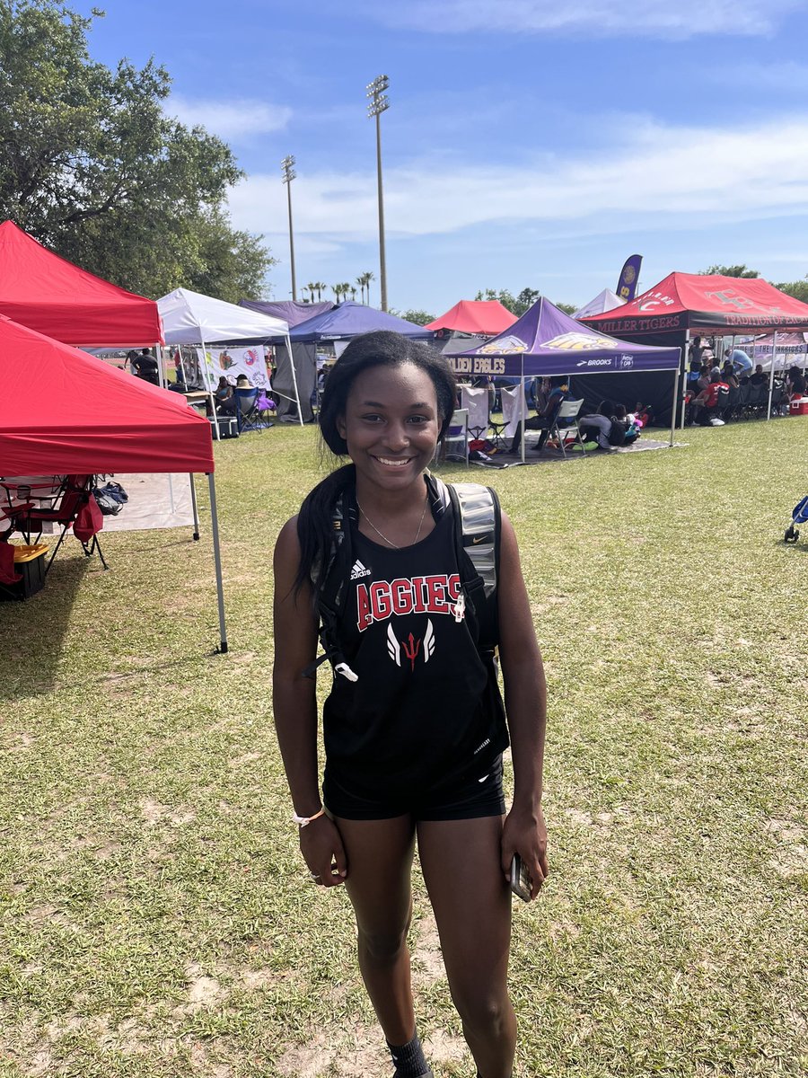 Congrats to Amiyah Hampton for breaking the 100m dash school record with a time of 12.51 at the state track meet today! #AHSAggiePride <a href="/AHSAggieSports/">AHS Athletics</a> <a href="/AHS_Aggies/">Albertville Aggies</a>