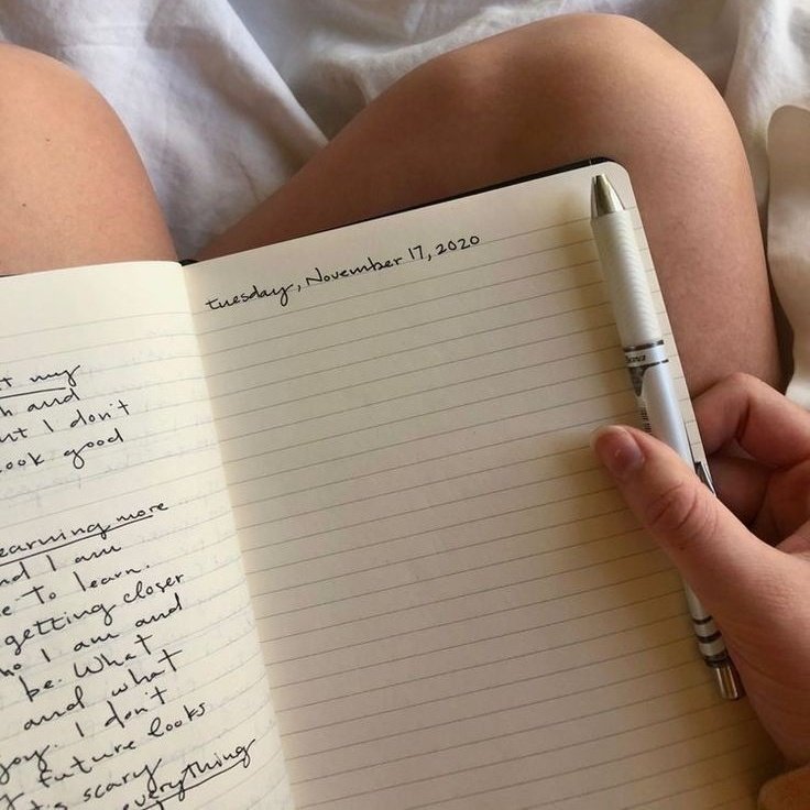 willagrantsr's tweet image. ↳ REPERTÓRIOS fáceis de decorar para usar na sua redação Enem.